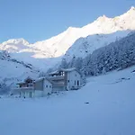 Haus Belle-vue Зас-Фе